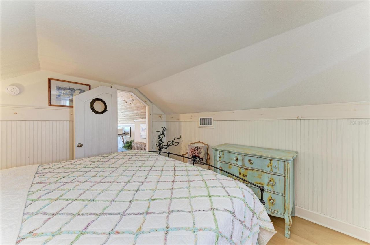 2308 Canasta Drive, Bradenton Beach, FL 34217 Photo