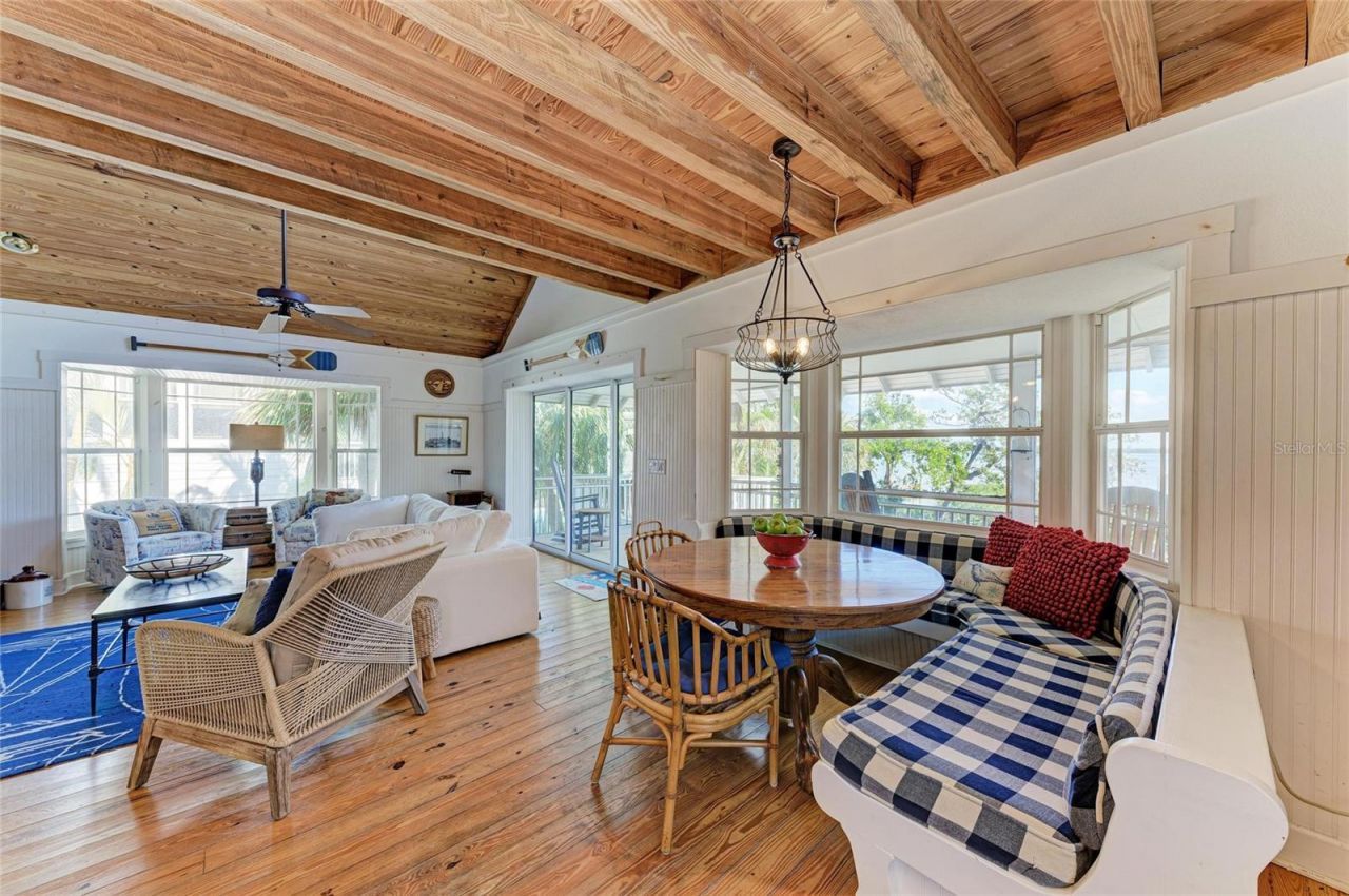 2308 Canasta Drive, Bradenton Beach, FL 34217 Photo