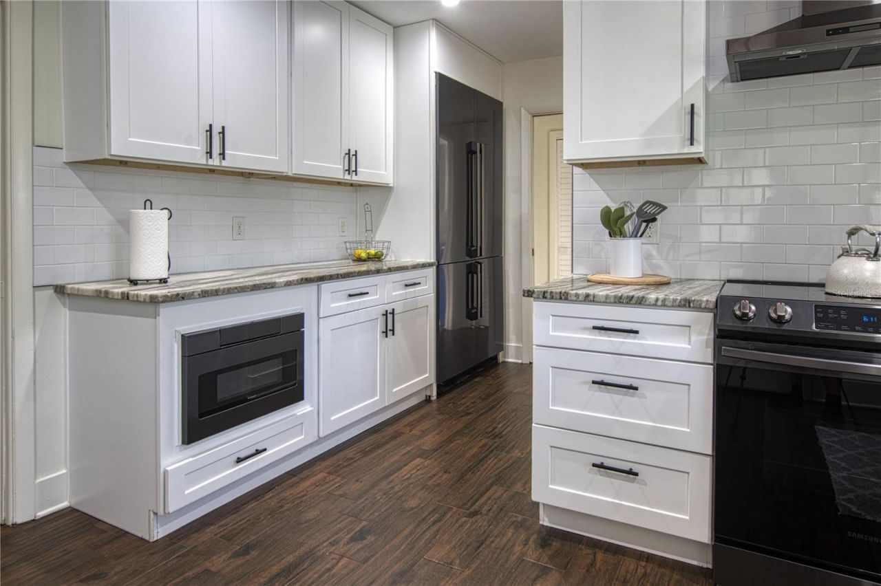 1809 Pepperidge Drive, Orlando, FL 32806 Photo