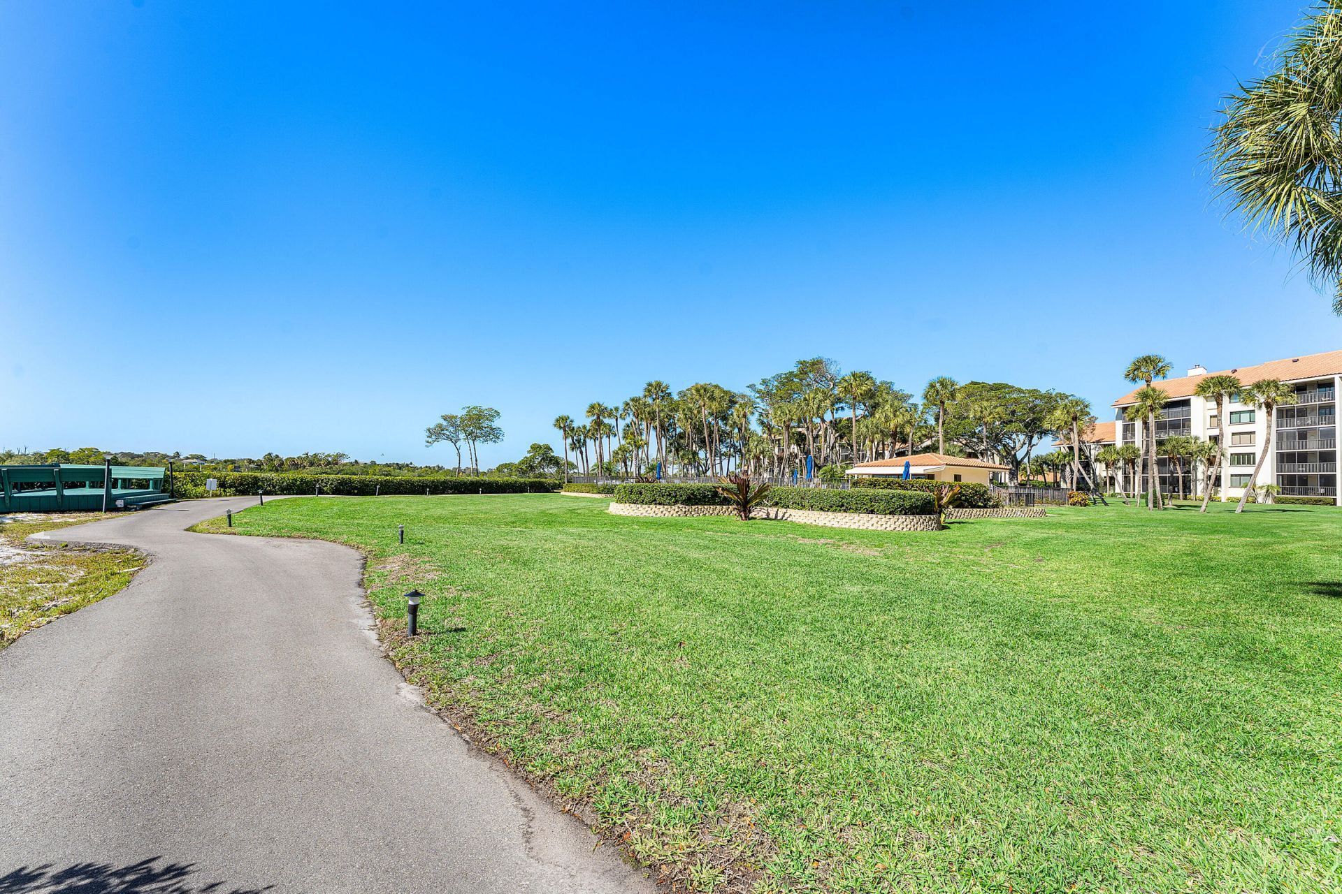 1000 N Us Highway 1, Unit Be204, Jupiter, FL 33477 Photo