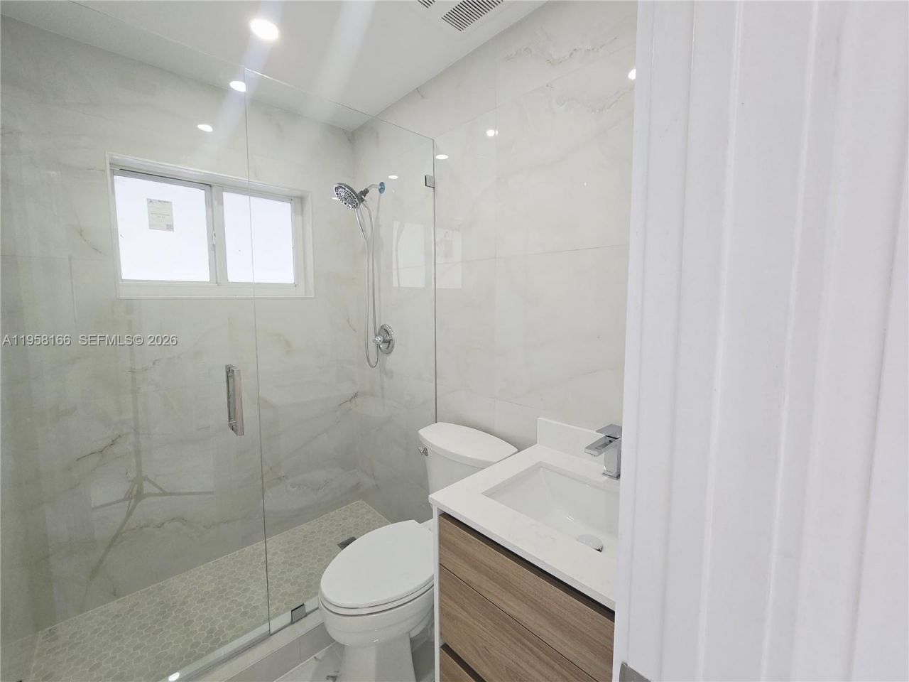 2530 NW 111th St , Miami, FL 33167 Photo