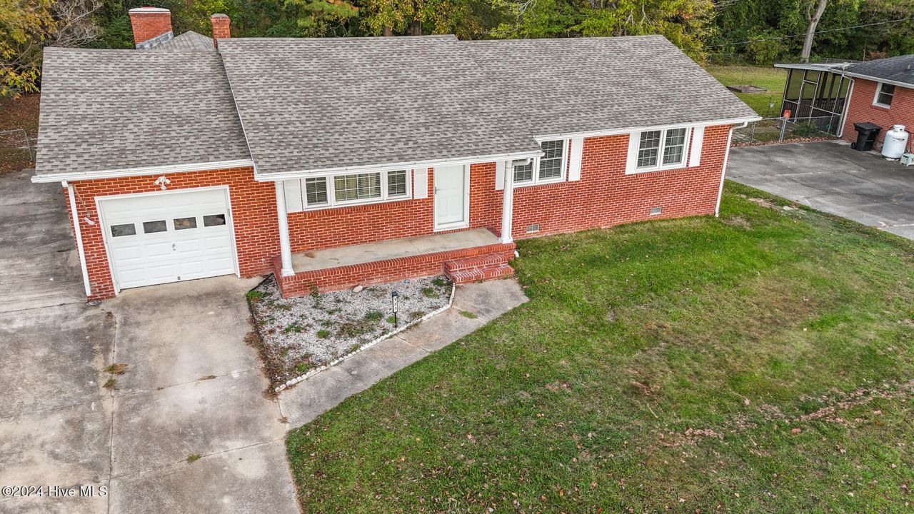 131 Rosedale Drive, Elizabeth City, NC 27909 Main Photo