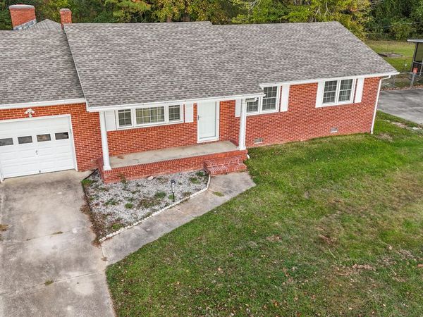 131 Rosedale Drive, Elizabeth City, NC 27909