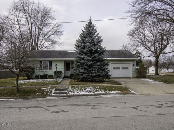 505 Van Buren Street, Wapakoneta, OH 45895