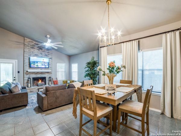 13934 Blenhein, San Antonio, TX 78231