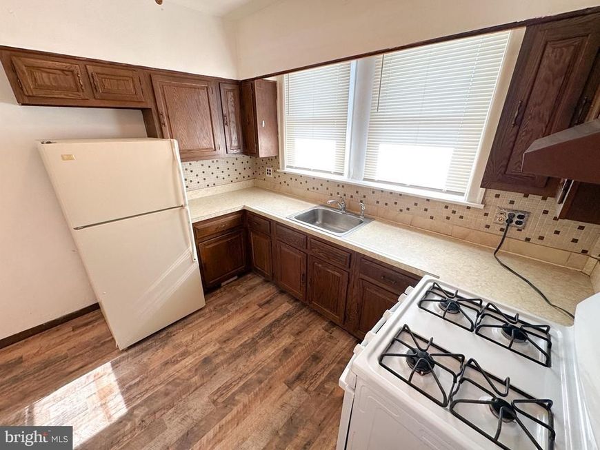 148 W Spencer Street, Unit 1, Philadelphia, PA 19120 Main Photo