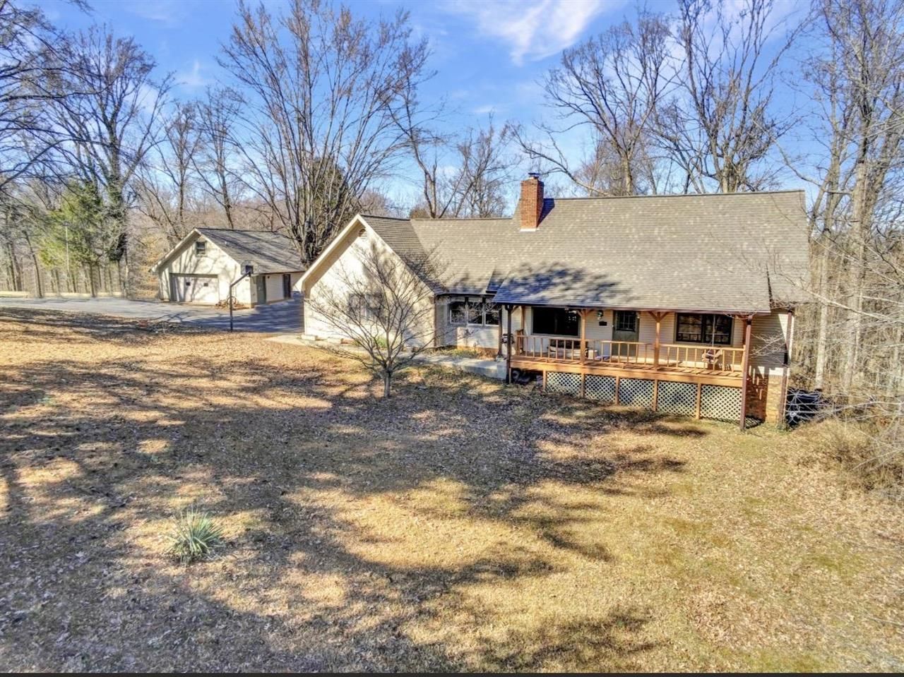 126 Clarksdale Circle, Glasgow, KY 42141 Main Photo