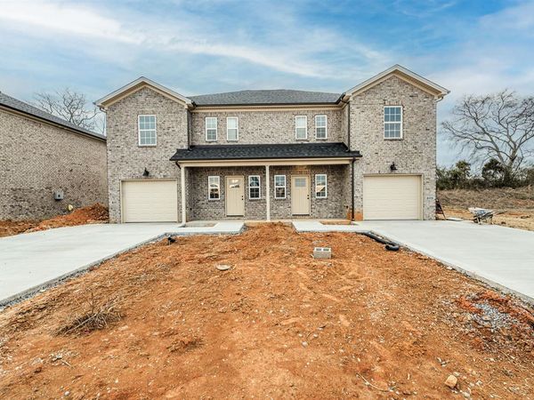 809 & 811 Rodeo Lane, Bowling Green, KY 42101