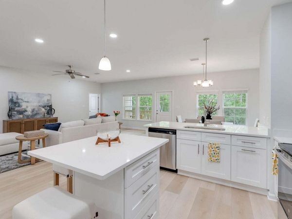 24 Riverwalk Circle, Freeport, FL 32439