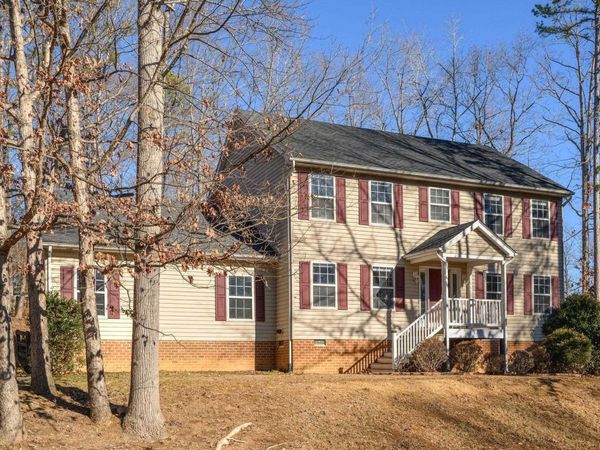 14 WOODLAWN DR, Palmyra, VA 22963