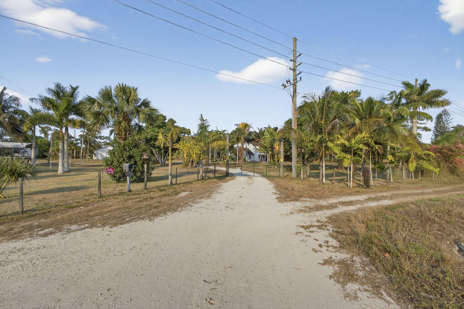 14685 40th Street N, Loxahatchee Groves, FL 33470 Photo