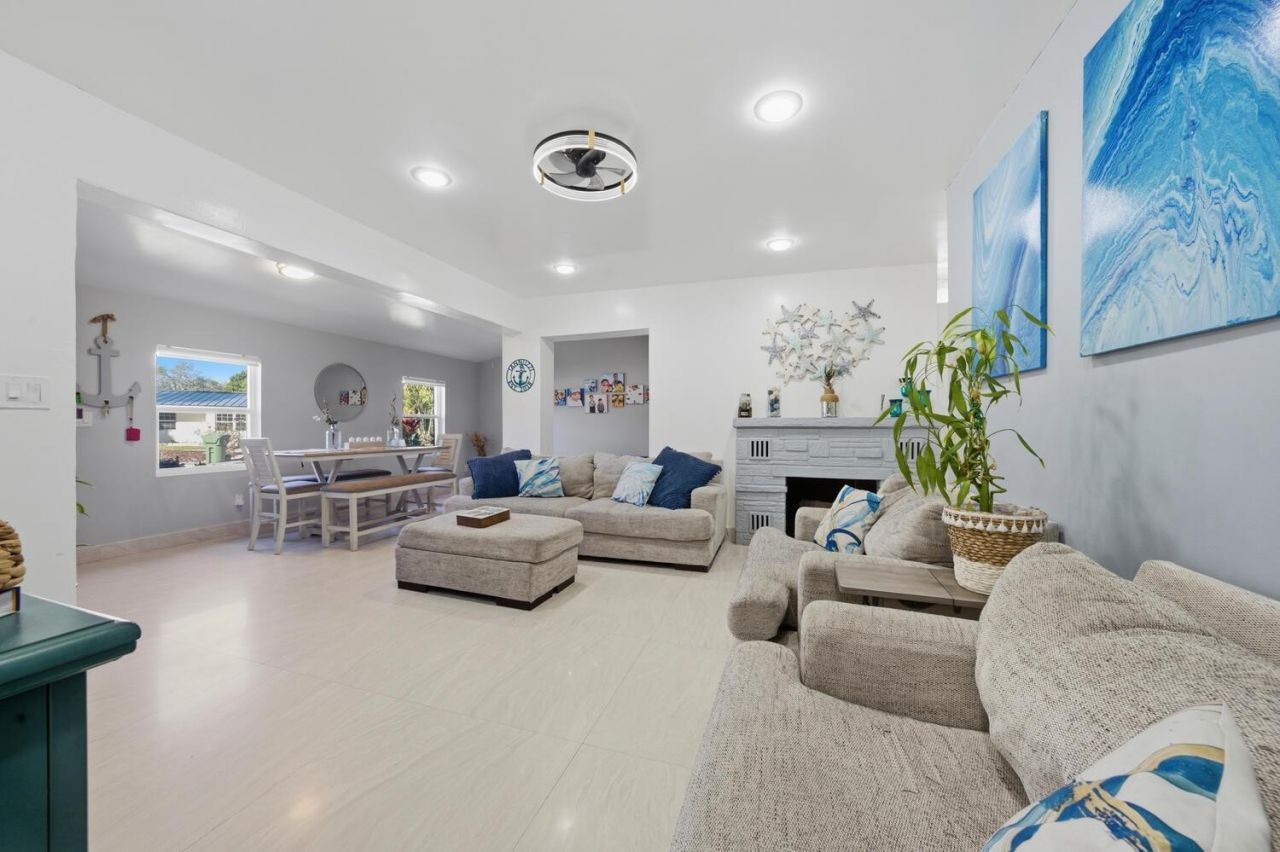 1308 SW 17th Avenue, Fort Lauderdale, FL 33312 Photo