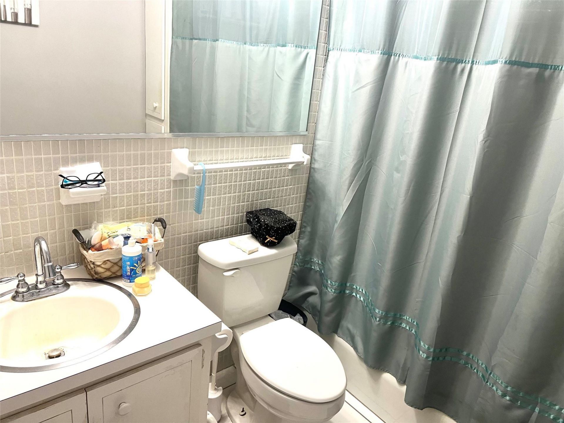 2191 NE 68th Street, Unit 427, Fort Lauderdale, FL 33308 Photo