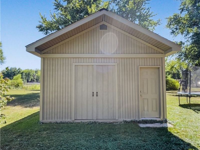 505 Parkview Drive, Columbiana, OH 44408 Photo 21