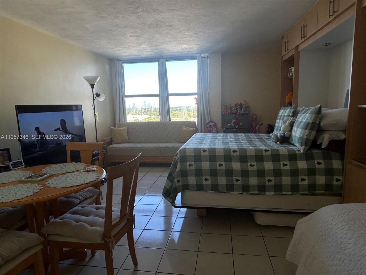 2899 Collins Ave, Unit 1234, Miami Beach, FL 33140 Photo