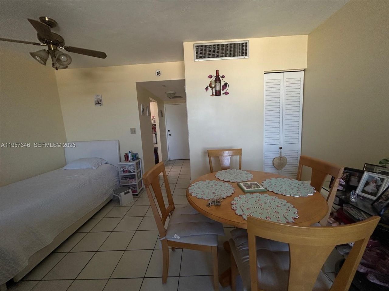 2899 Collins Ave, Unit 1234, Miami Beach, FL 33140 Photo