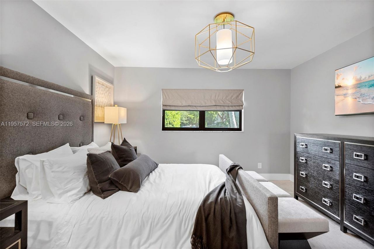 540 Reinante Ave, Coral Gables, FL 33156 Photo