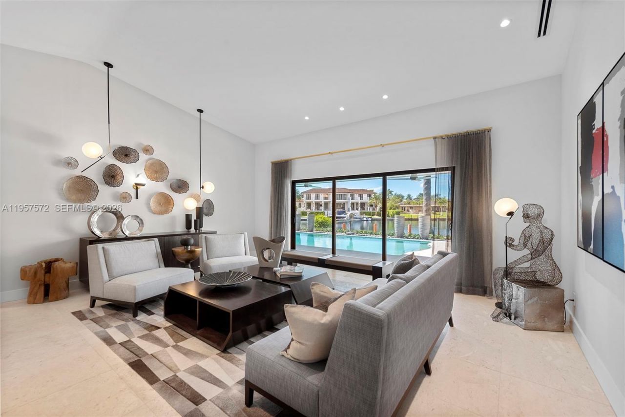 540 Reinante Ave, Coral Gables, FL 33156 Photo