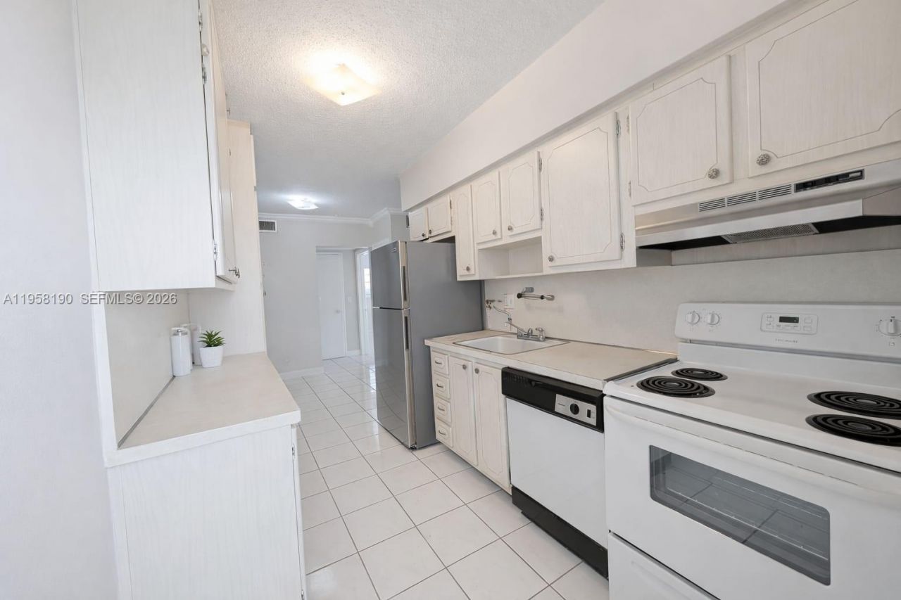 2200 S Ocean Dr, Unit N210, Hollywood, FL 33019 Photo