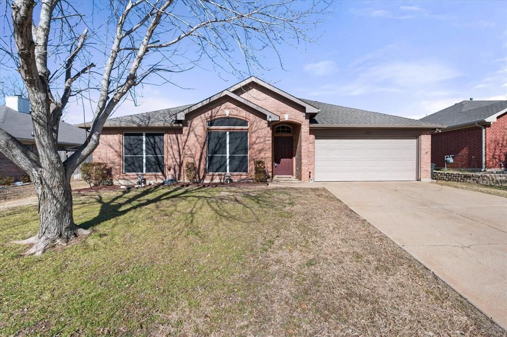 617 Jamie Lane, Mansfield, TX 76063 Main Photo