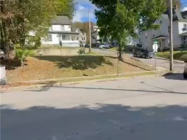 200 Allen Street, Jamestown, NY 14647