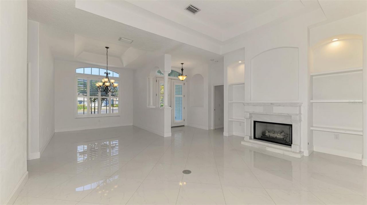 4900 Old Oakleaf Drive, Sarasota, FL 34233 Photo