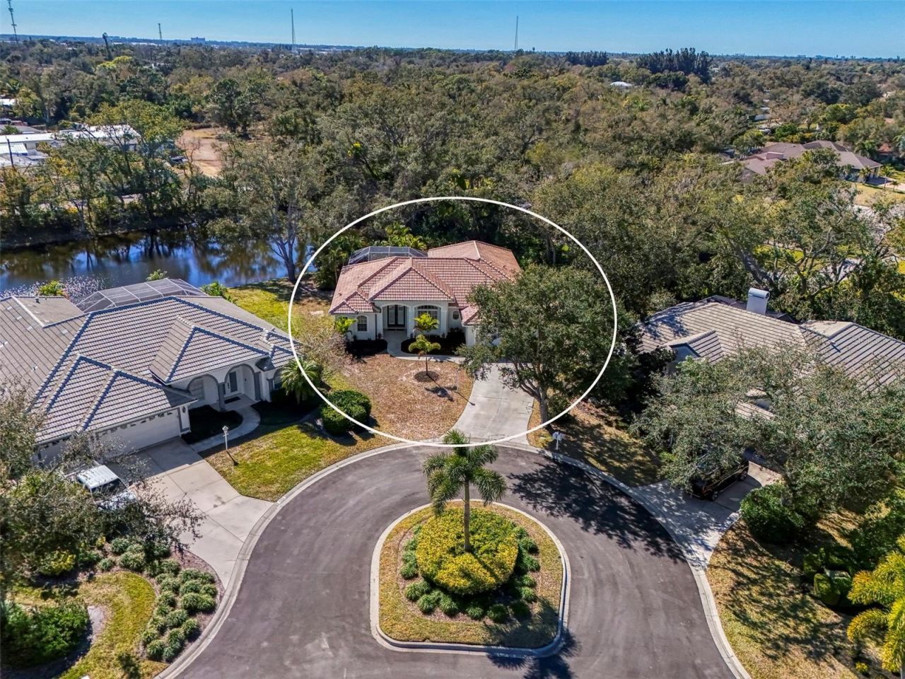 4900 Old Oakleaf Drive, Sarasota, FL 34233 Photo