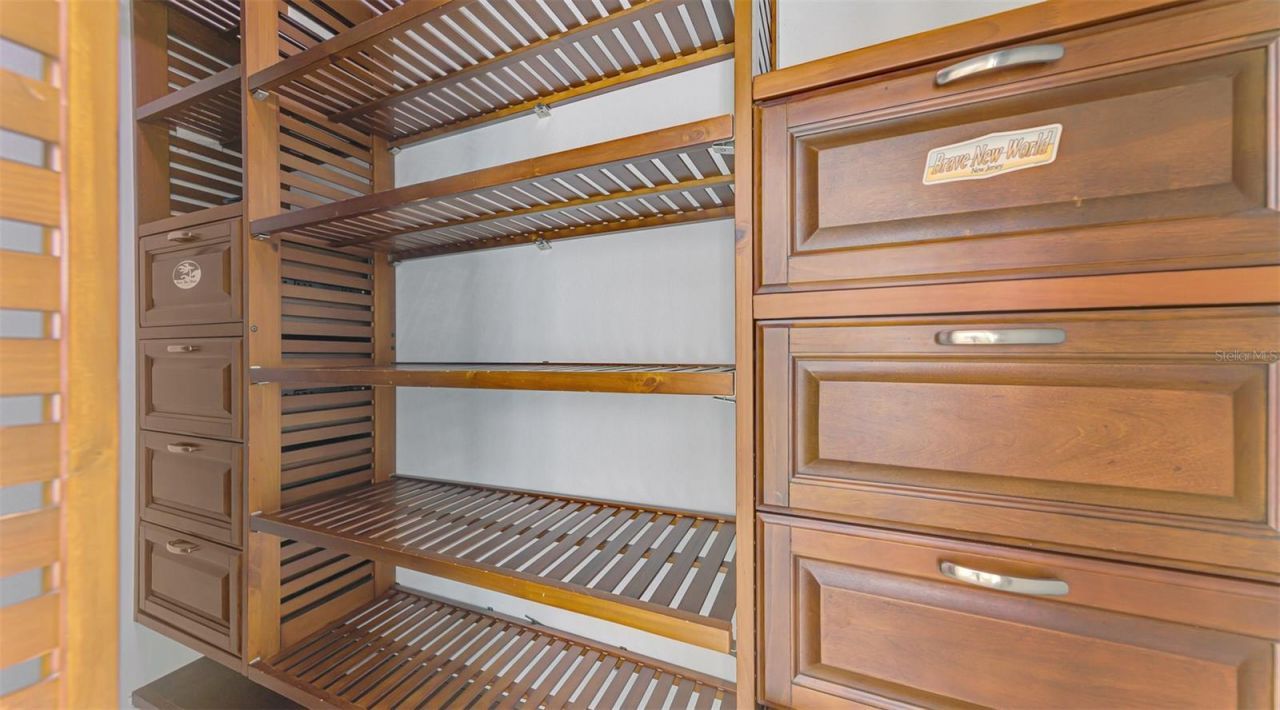 4900 Old Oakleaf Drive, Sarasota, FL 34233 Photo