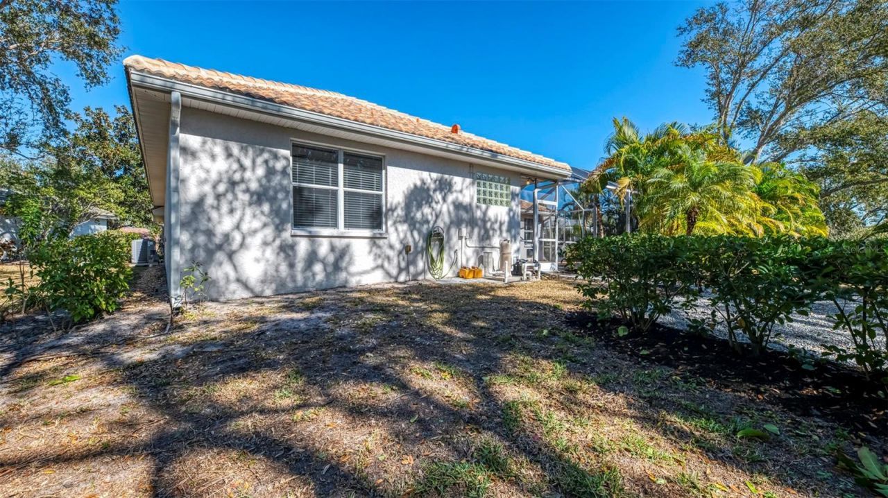 4900 Old Oakleaf Drive, Sarasota, FL 34233 Photo