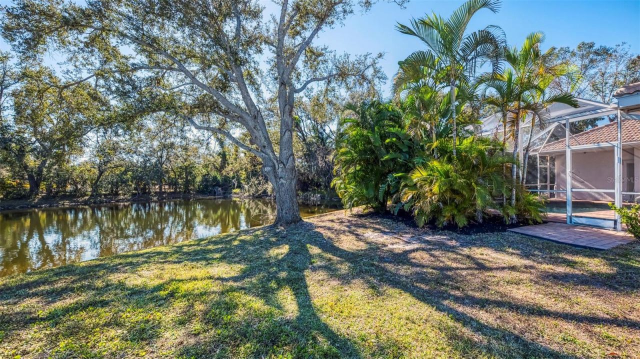 4900 Old Oakleaf Drive, Sarasota, FL 34233 Photo