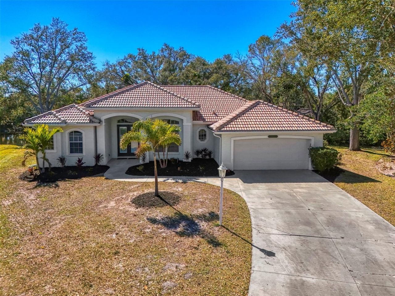 4900 Old Oakleaf Drive, Sarasota, FL 34233 Photo