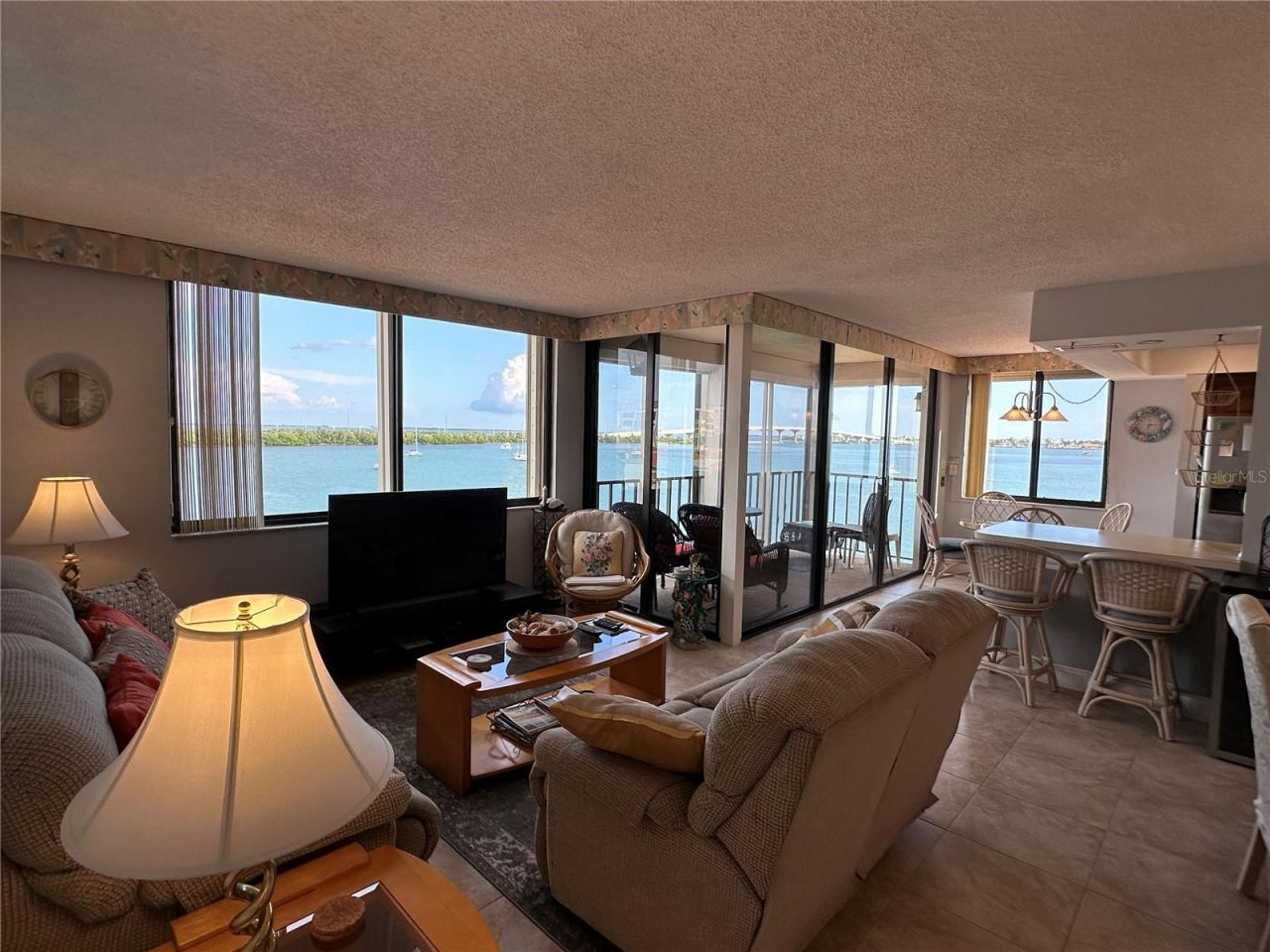 6295 Bahia Del Mar Circle, Unit 408, Saint Petersburg, FL 33715 Photo