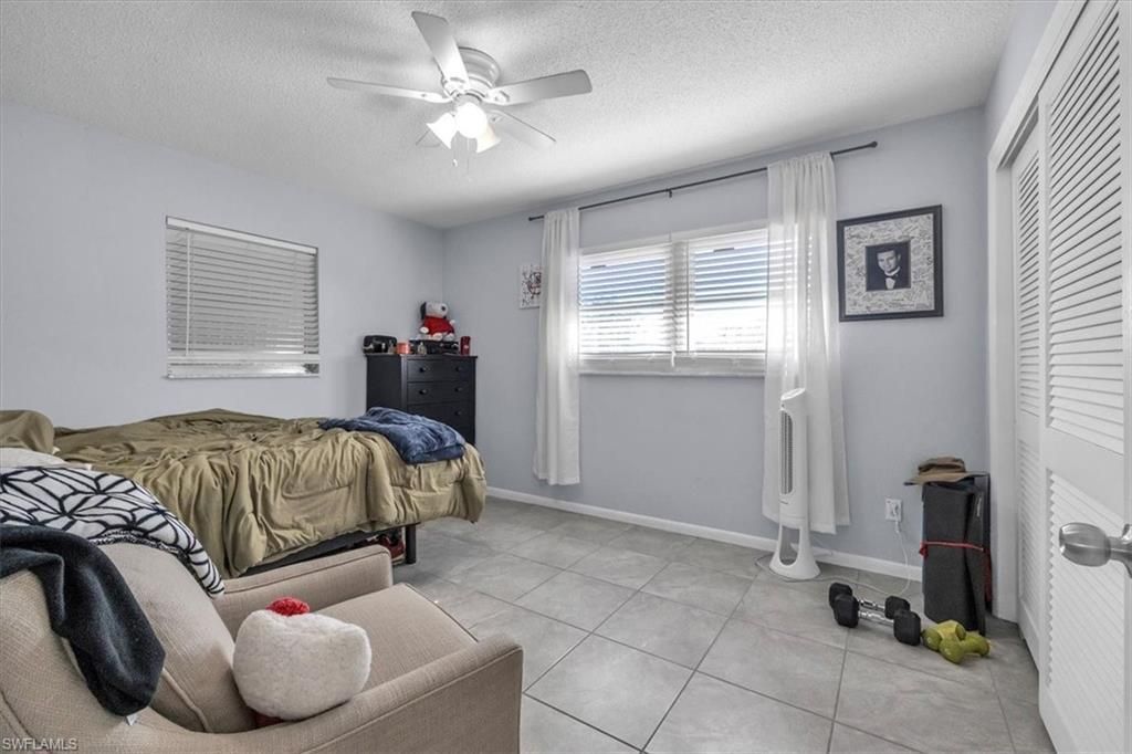 323 Hollywood St, Lehigh Acres, FL 33936 Photo