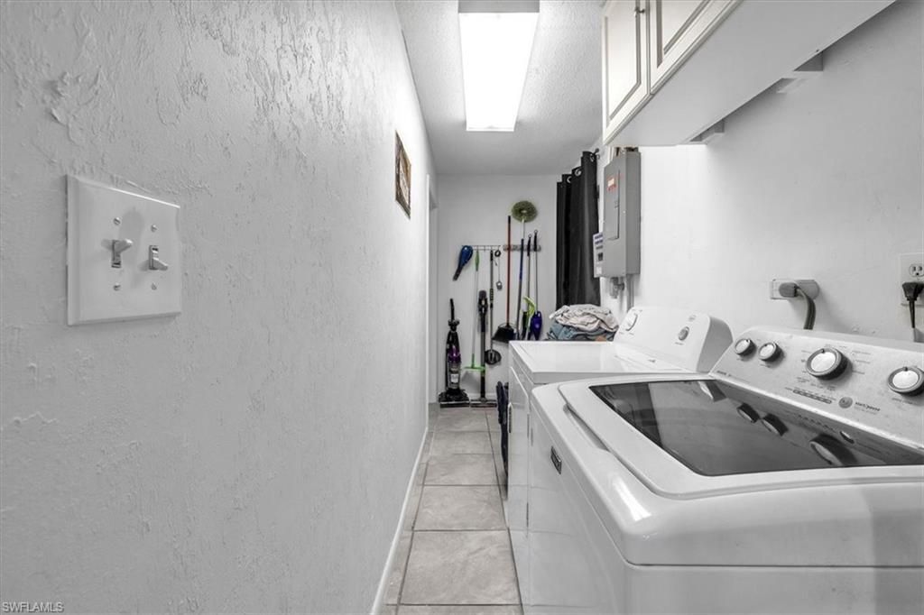 323 Hollywood St, Lehigh Acres, FL 33936 Photo