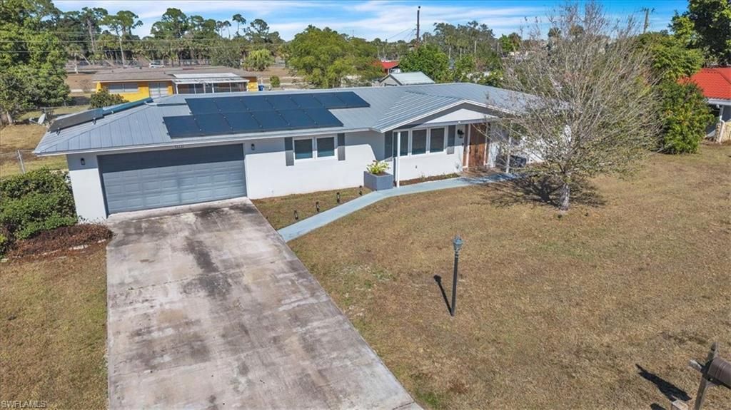 323 Hollywood St, Lehigh Acres, FL 33936 Photo