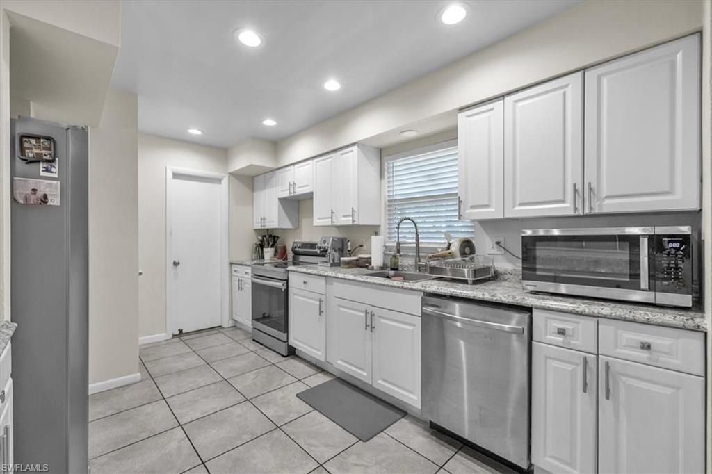 323 Hollywood St, Lehigh Acres, FL 33936 Photo