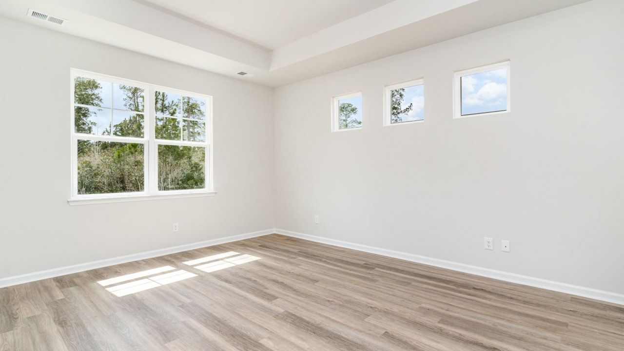 7031 Cinnamon Dr Photo 8