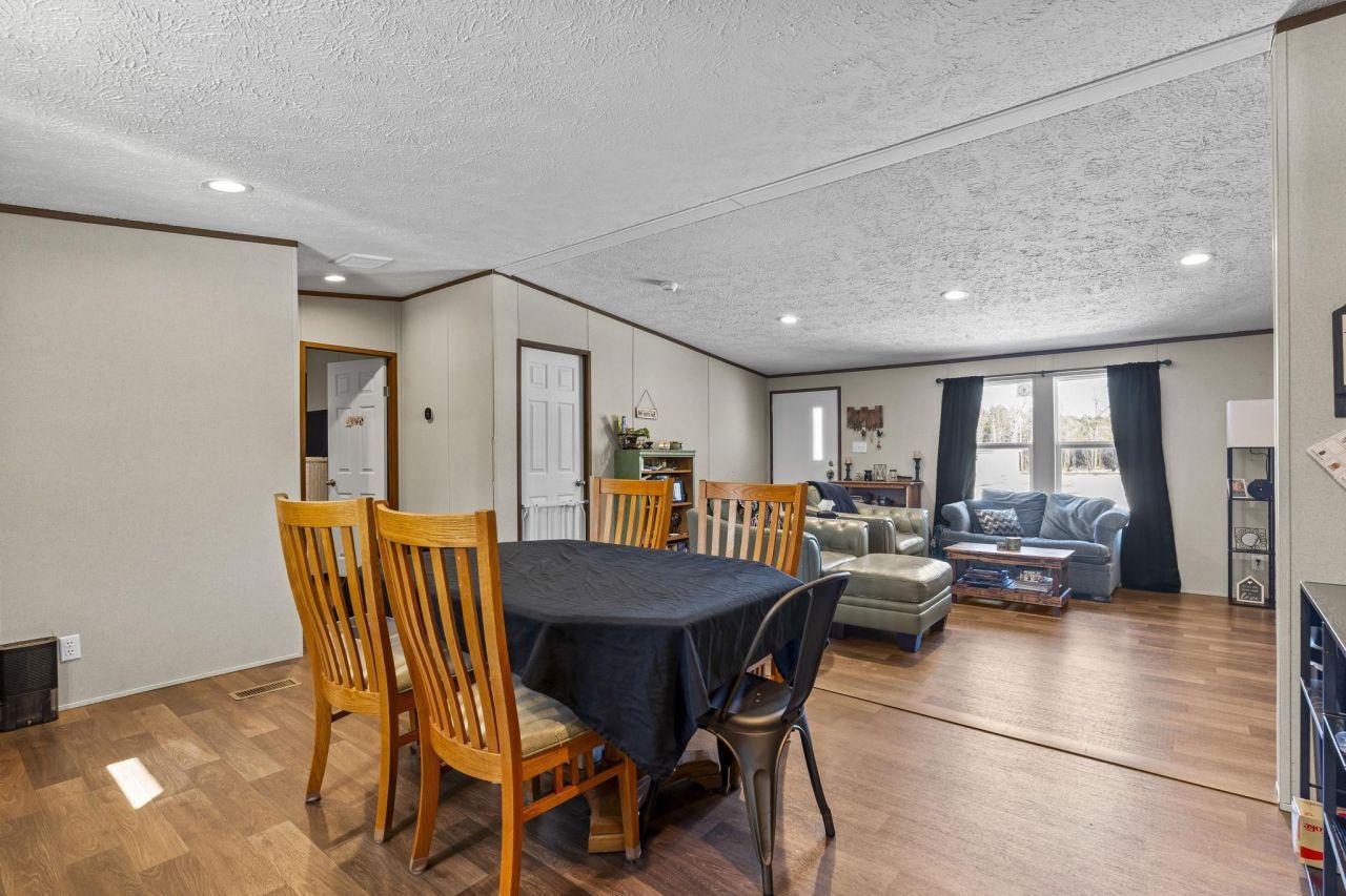 2831 Gobblers Run Photo 10