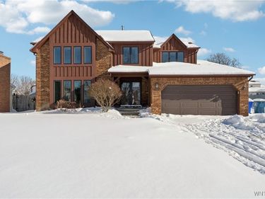 3545 Heatherwood Drive, Hamburg, NY 14075