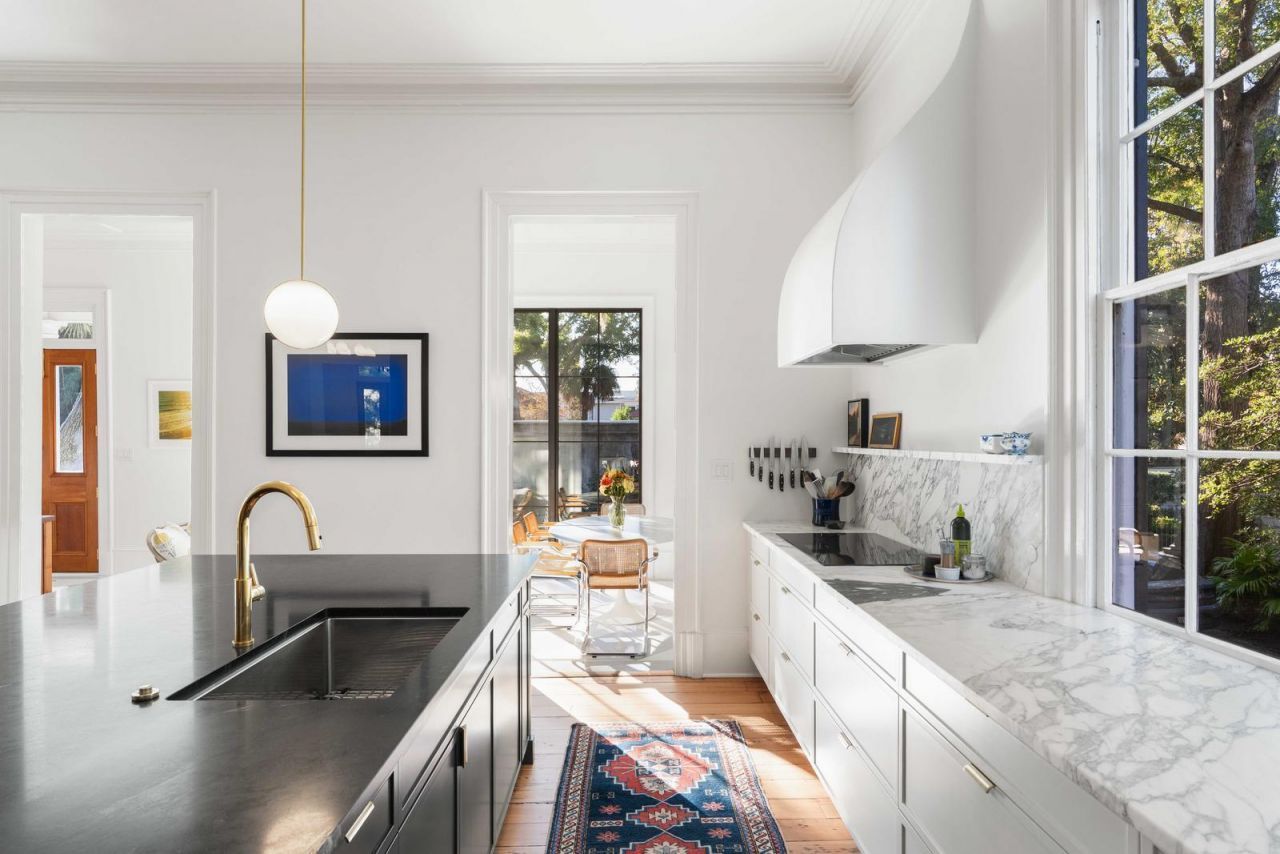 169 Wentworth Street Photo 11