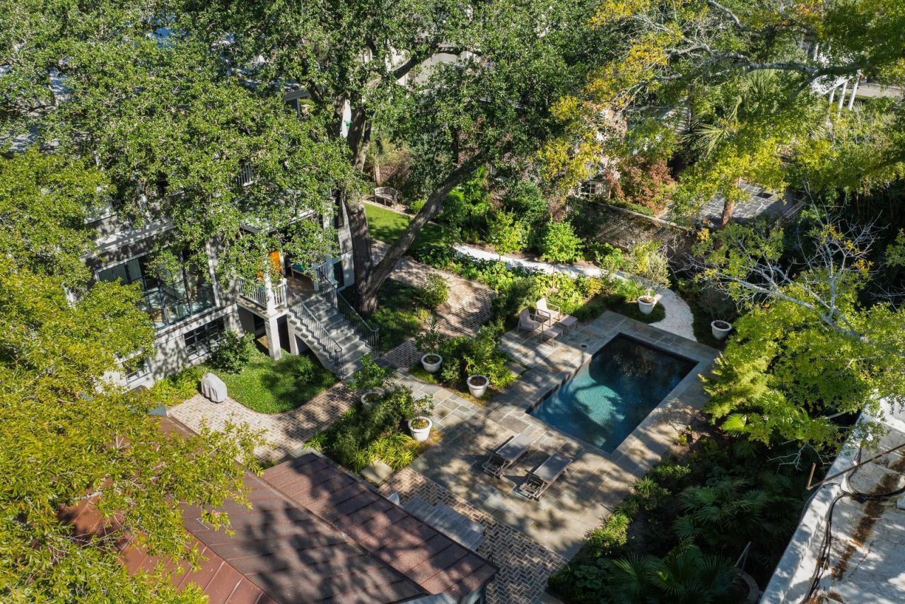 169 Wentworth Street Photo 114