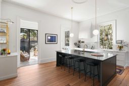 169 Wentworth Street photo 4