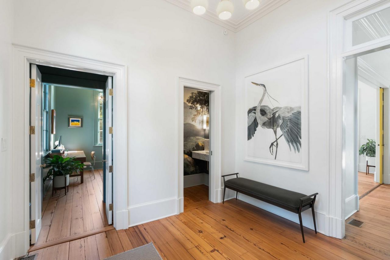 169 Wentworth Street Photo 35