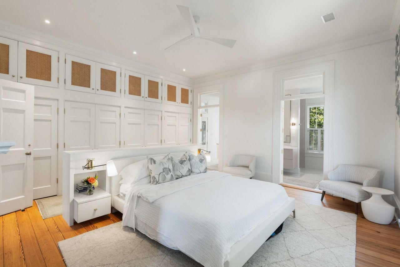 169 Wentworth Street Photo 42