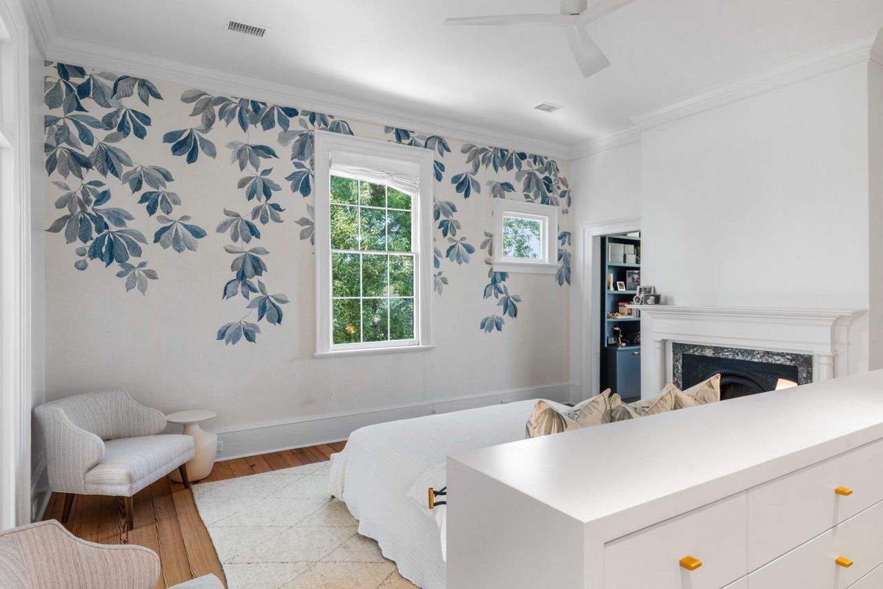 169 Wentworth Street Photo 57