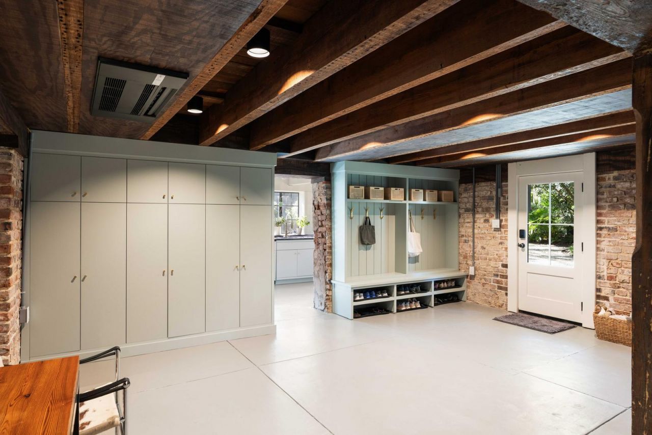 169 Wentworth Street Photo 73