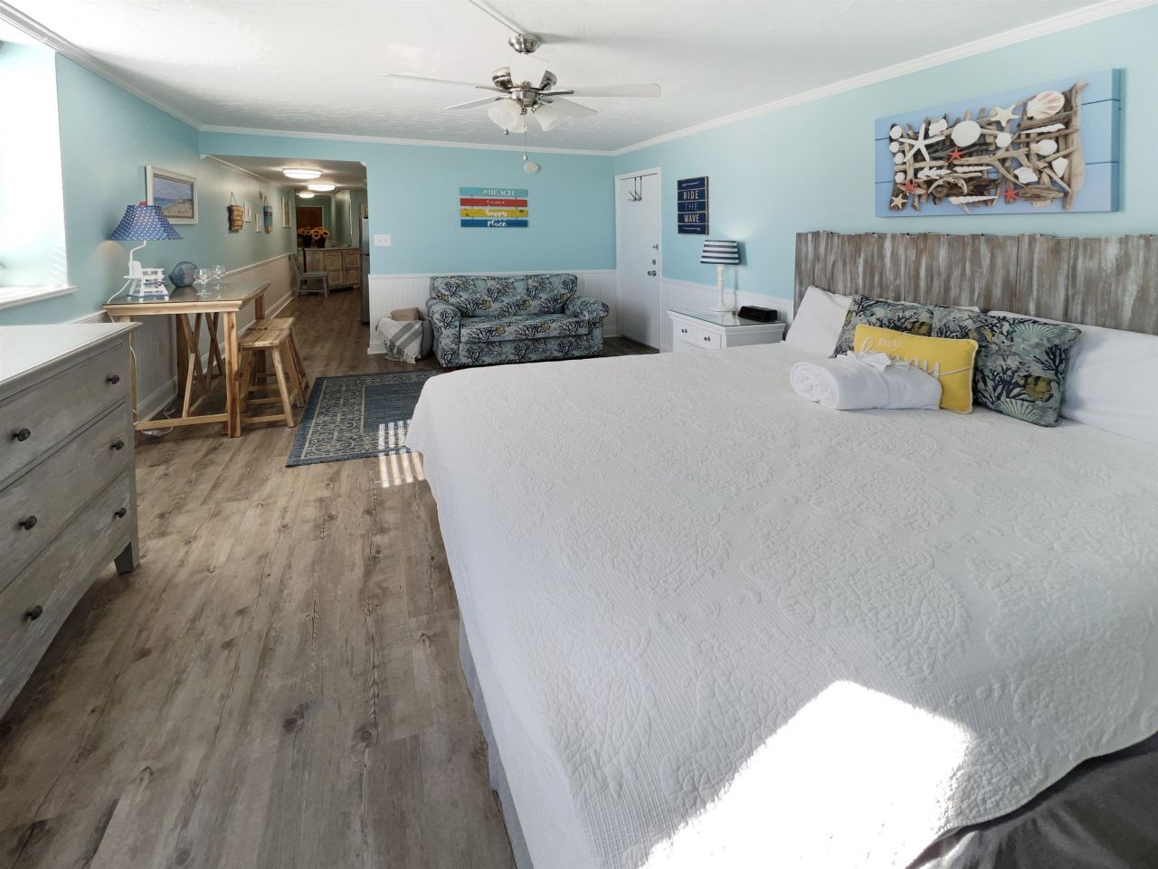 9550 Shore Dr. Photo 7