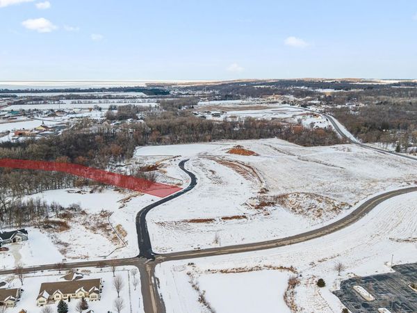 174 Hidden Valley Cir, Unit Lt4, Fond Du Lac, WI 54937