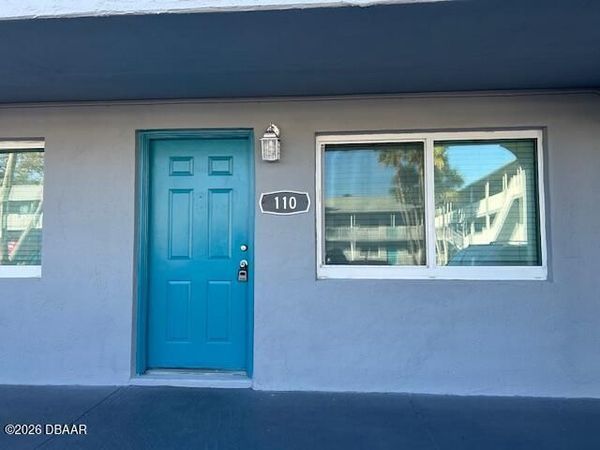 411 N Halifax Avenue, Unit 110, Daytona Beach, FL 32118