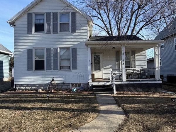 510 12th Avenue, Sterling, IL 61081